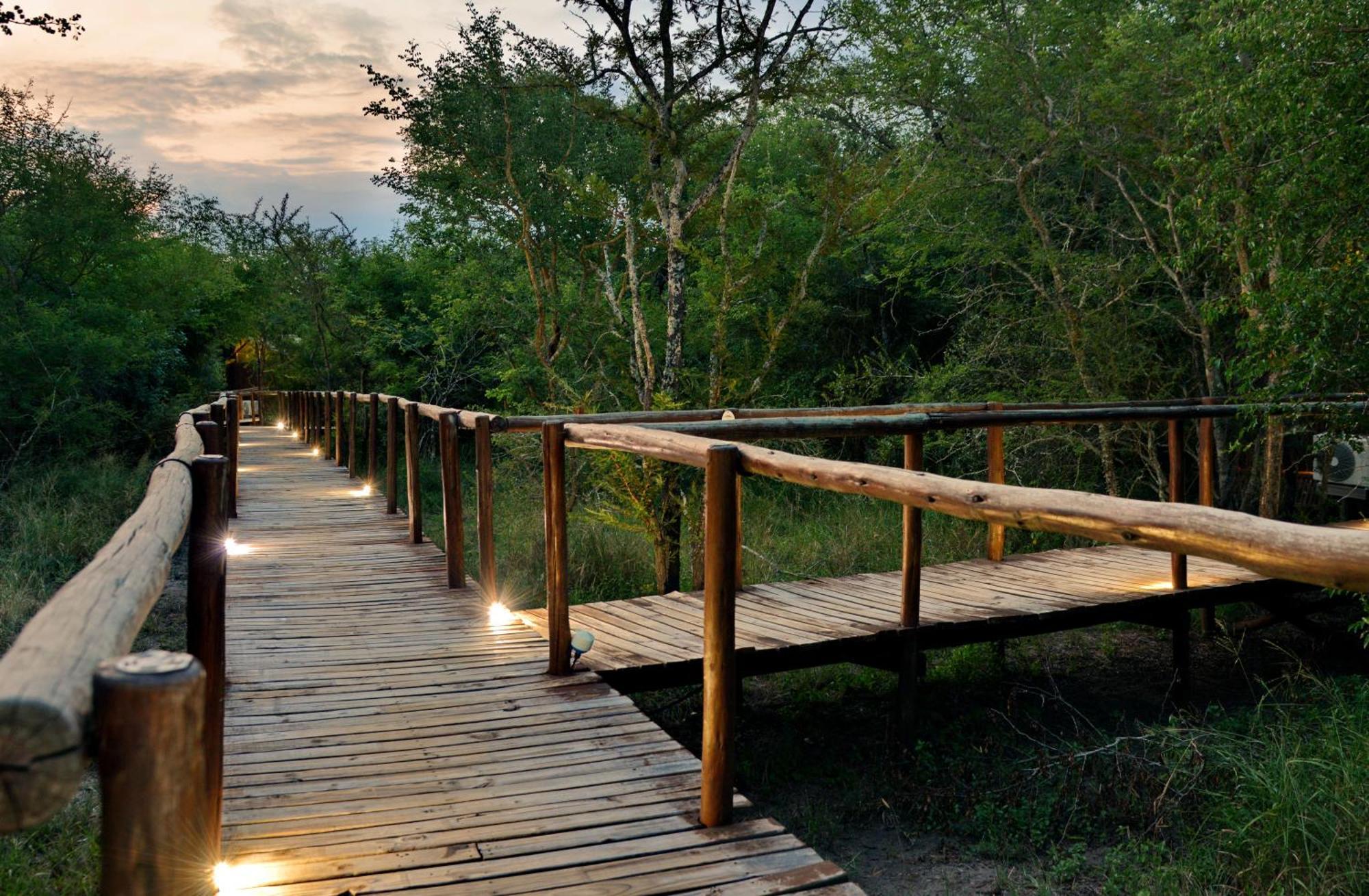 Kruger Safari Lodge Manyeleti Game Reserve Exterior photo